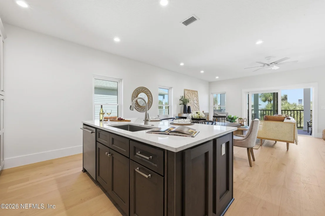Photo of 5599 PELICAN Way