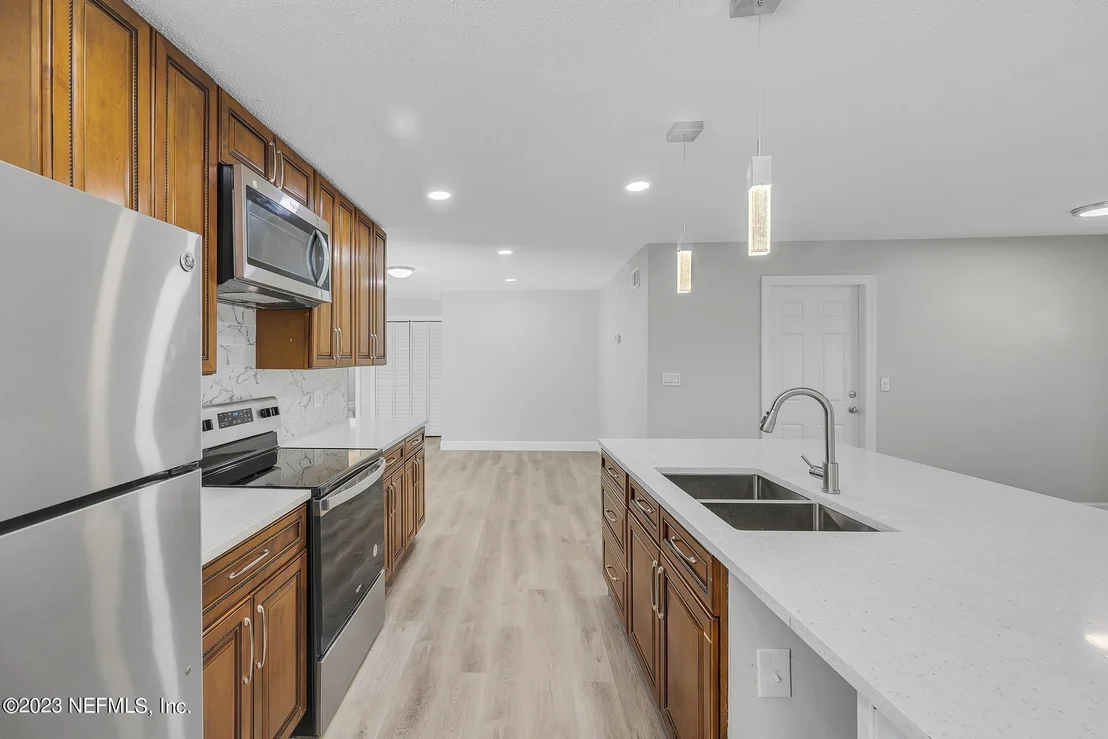 Photo of 6096 CHECKMATE Lane
