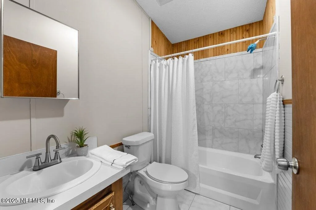 Photo of 54086 HELLER Road