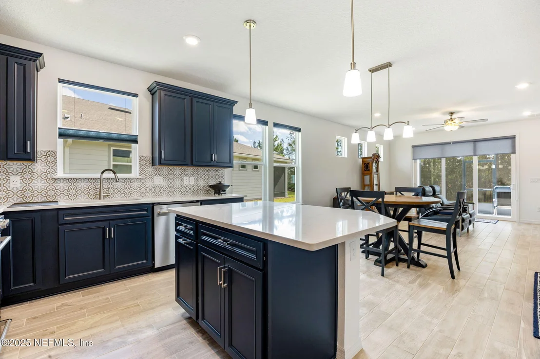 Photo of 564 JUBILEE Circle