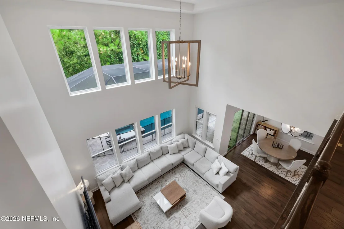 Photo of 10164 SILVERBROOK Trail