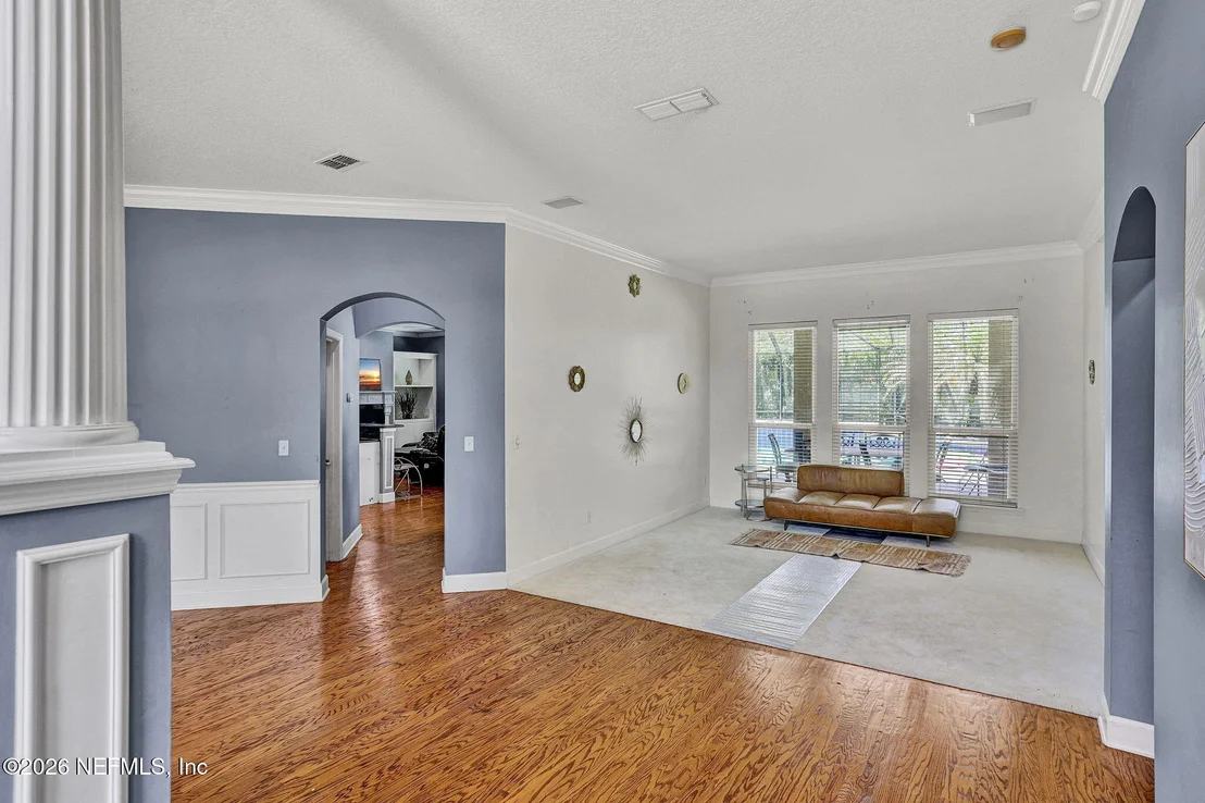 Photo of 10977 HICKORY TRACE Lane