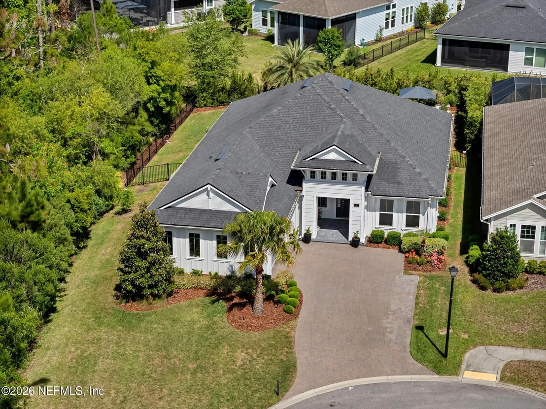 Photo of 11 FORESTVIEW Lane