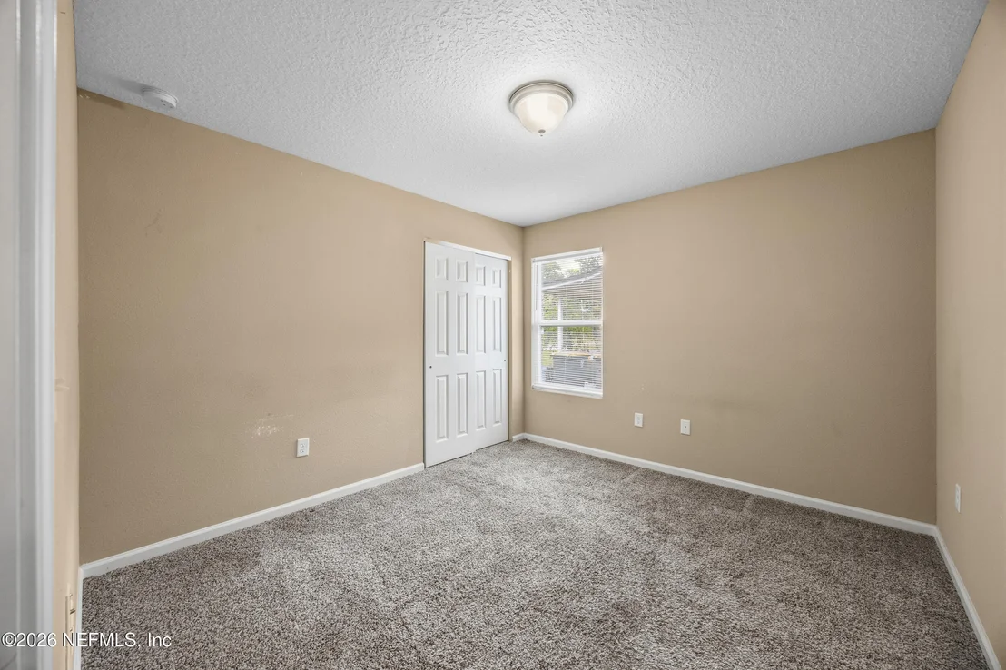 Photo of 4582 APPLETON Avenue