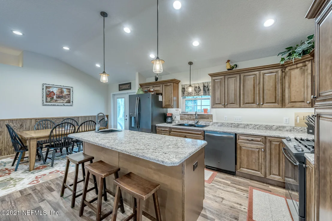Photo of 4775 COUNTY ROAD 305