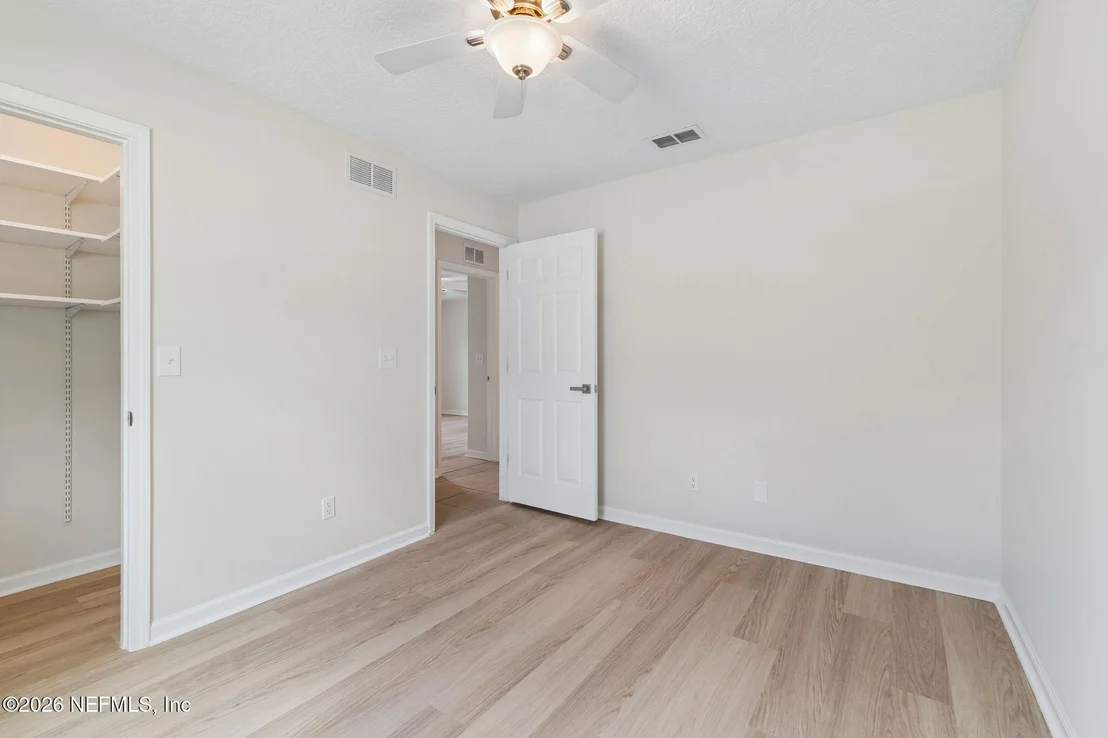 Photo of 7828 JASPER Avenue