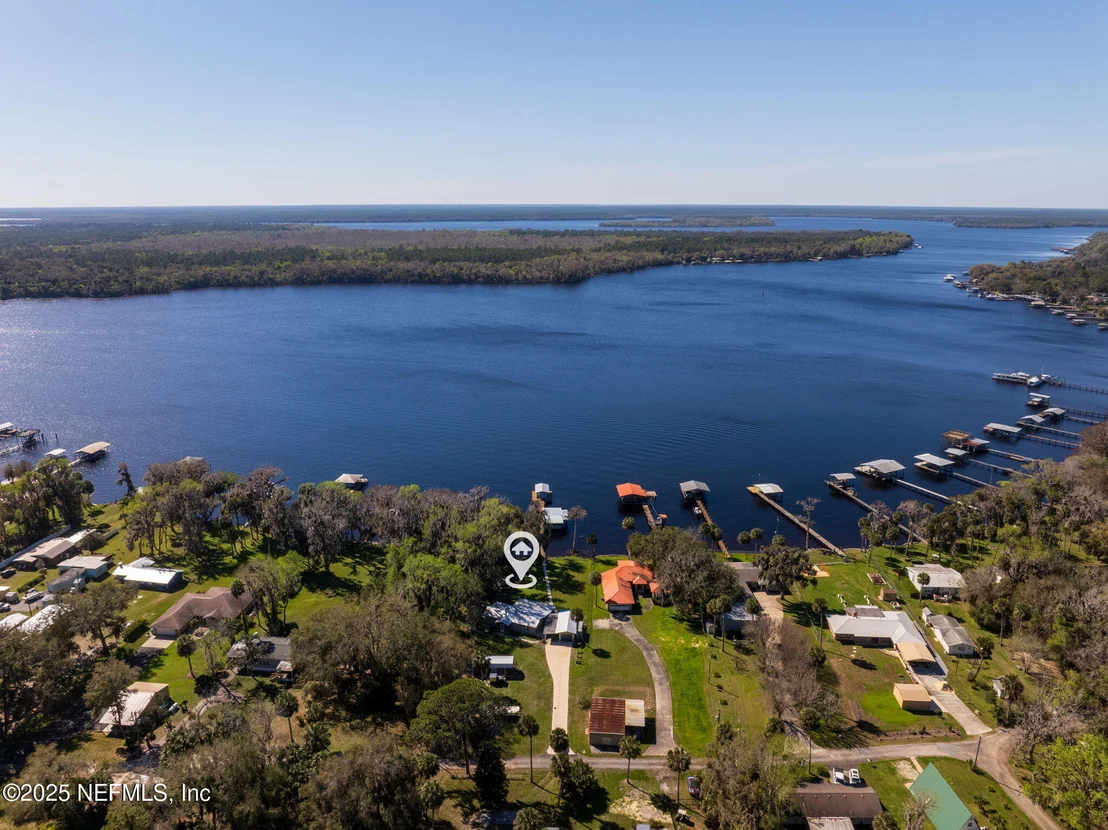 Photo of 113 DRIFTWOOD Lane