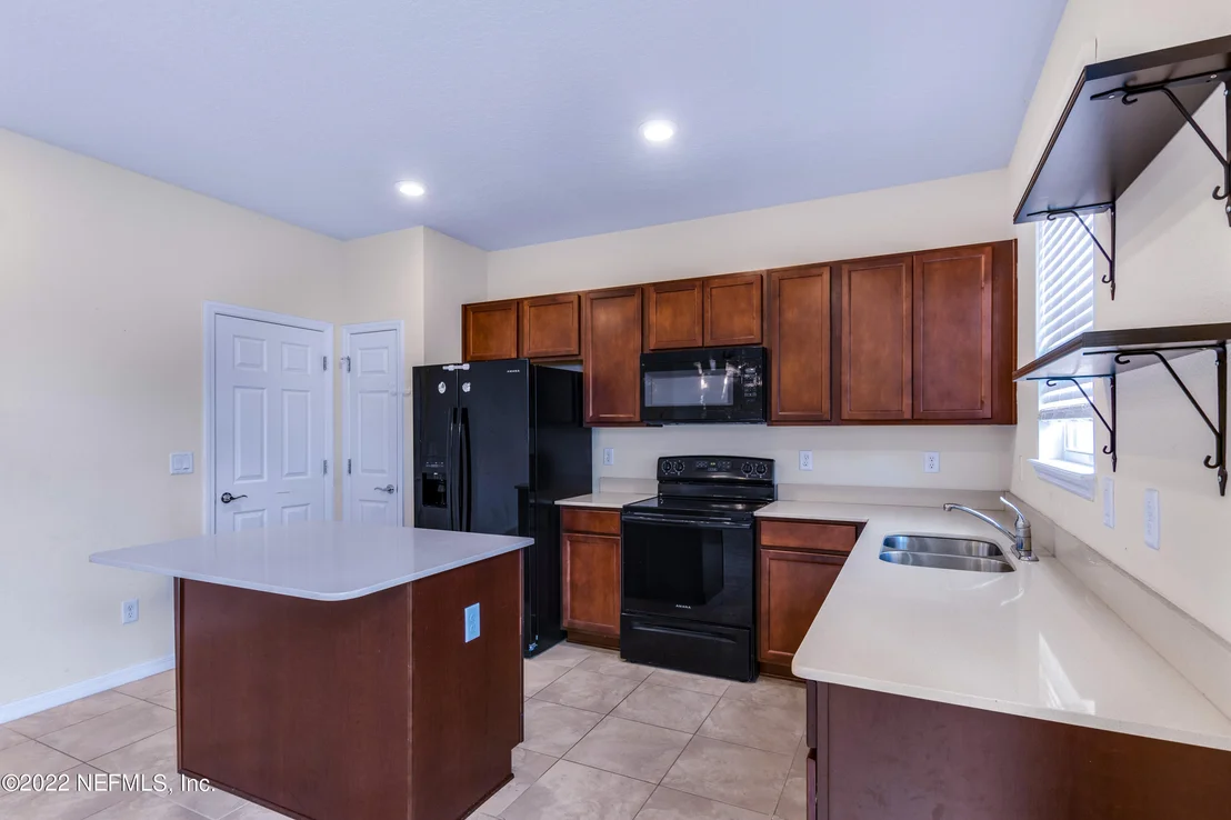 Photo of 14401 SPRING LIGHT Circle