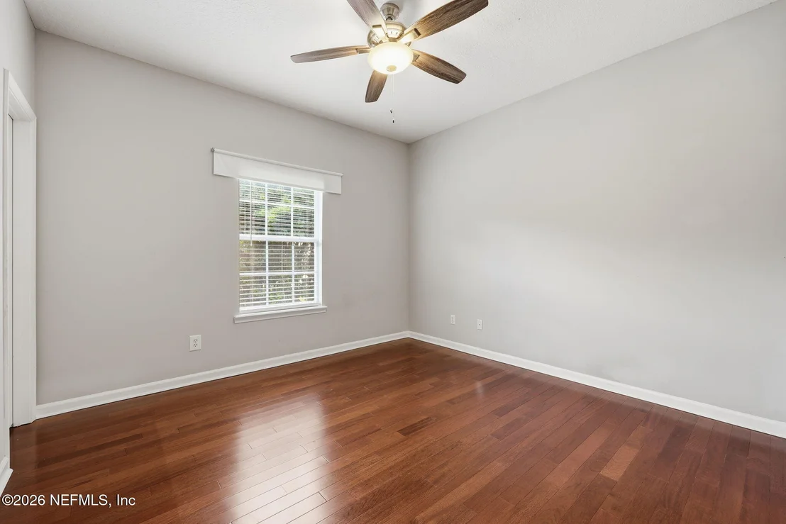 Photo of 7805 RITTENHOUSE Lane