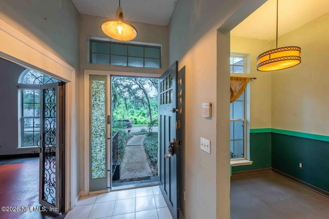 Photo of 6034 WINDING BRIDGE Drive