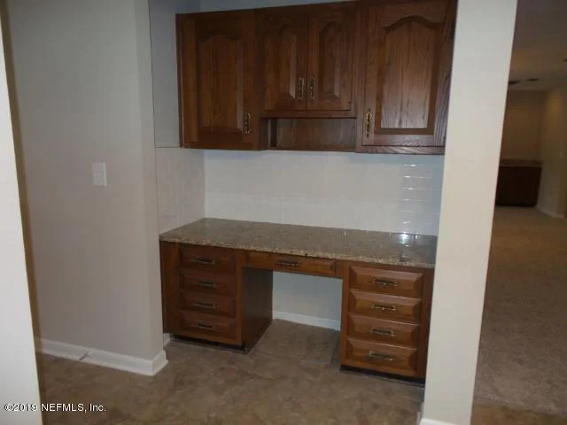 Photo of 2741 CLAIRBORO Road