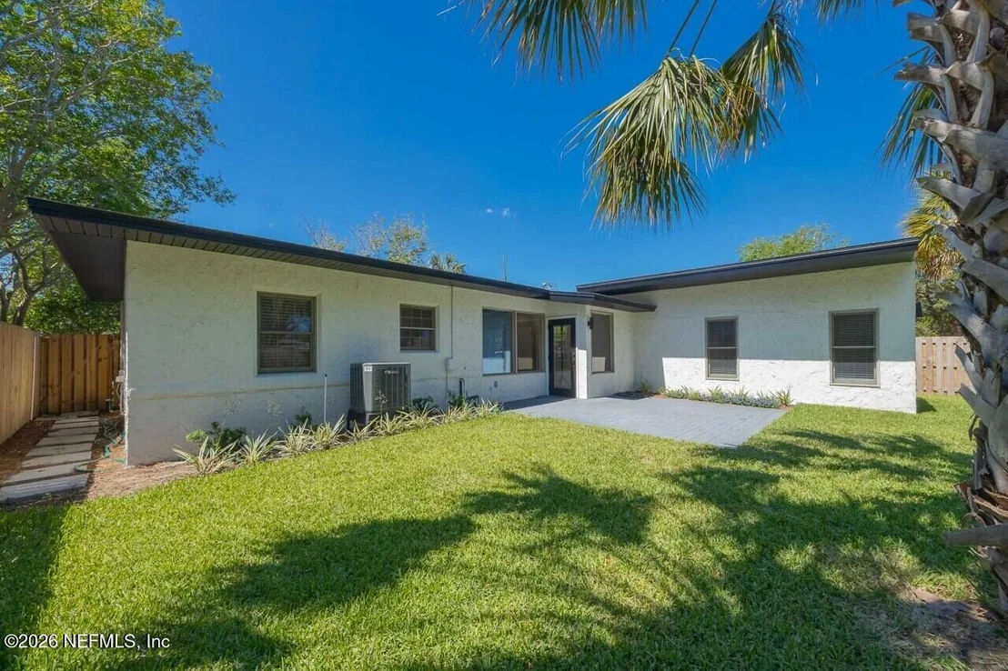 Photo of 310 ANDREAS Street