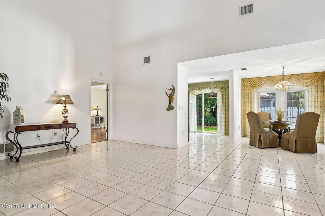 Photo of 2 BRISTOL Drive