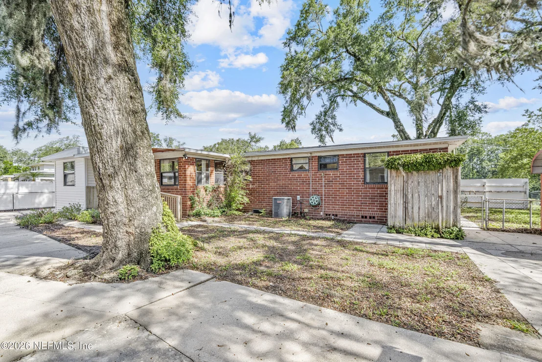 Photo of 8636 ST PATRICK Lane