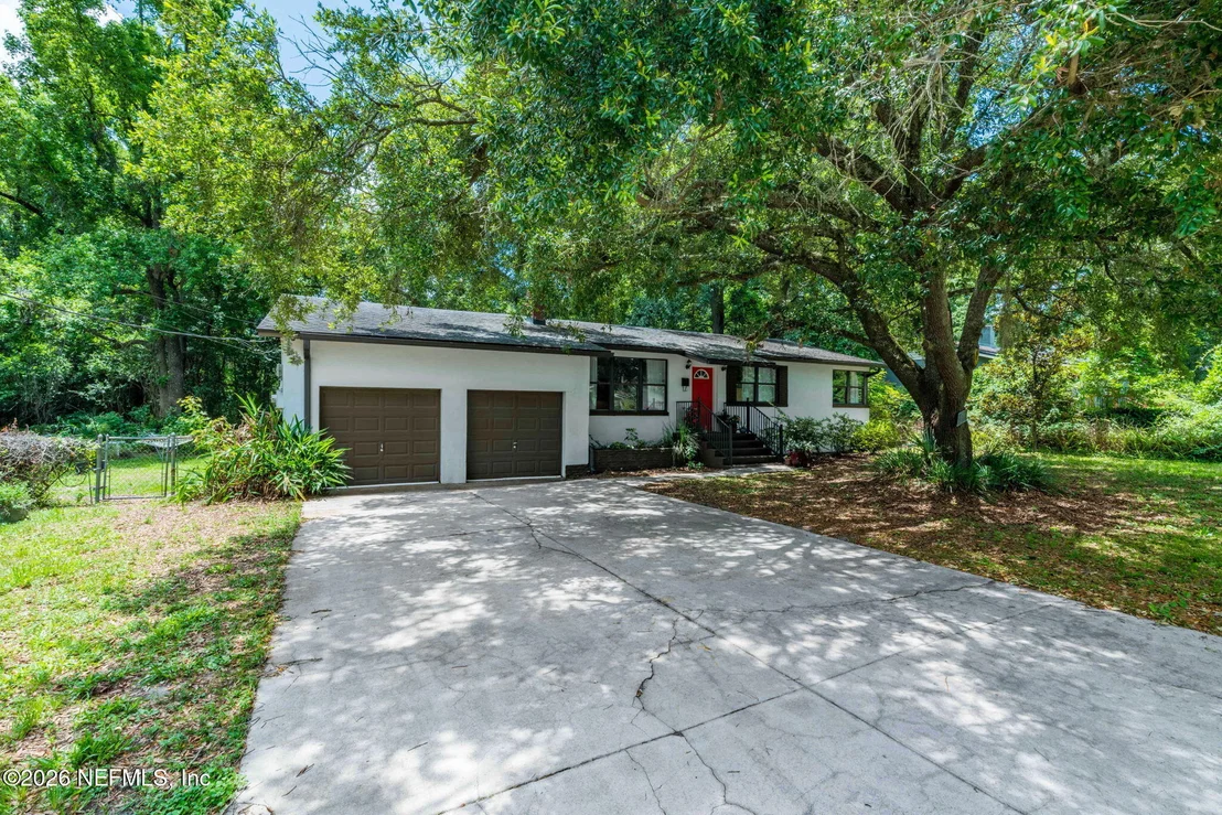 Photo of 1738 CLEMSON Road