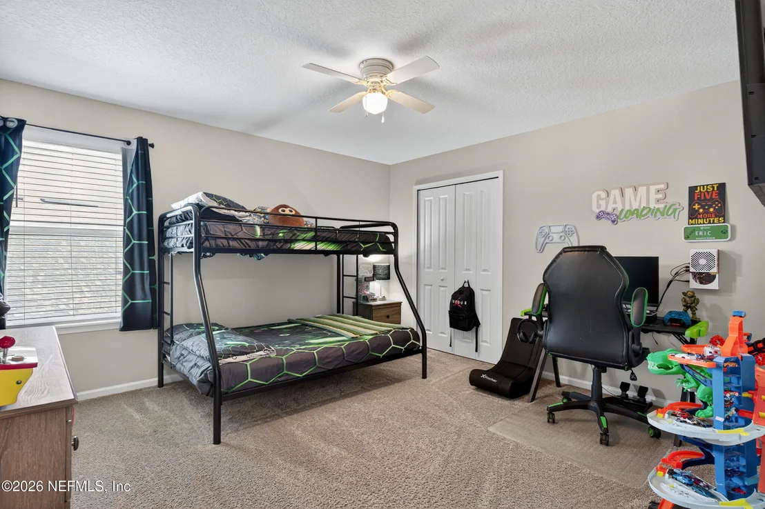 Photo of 688 SYCAMORE Way