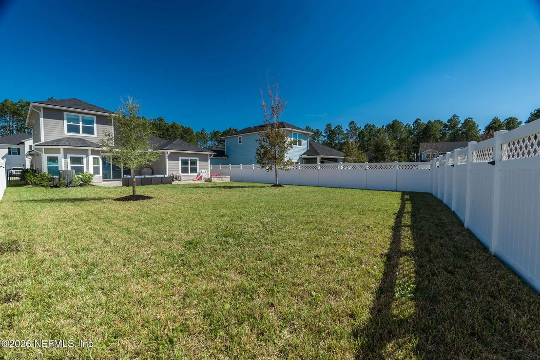 Photo of 637 WATERVALE Drive