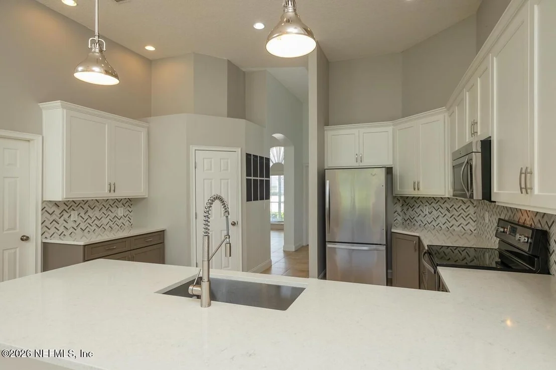 Photo of 1852 HICKORY TRACE Drive