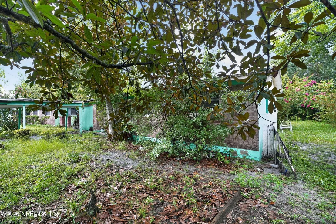 Photo of 4915 CHIVALRY Drive