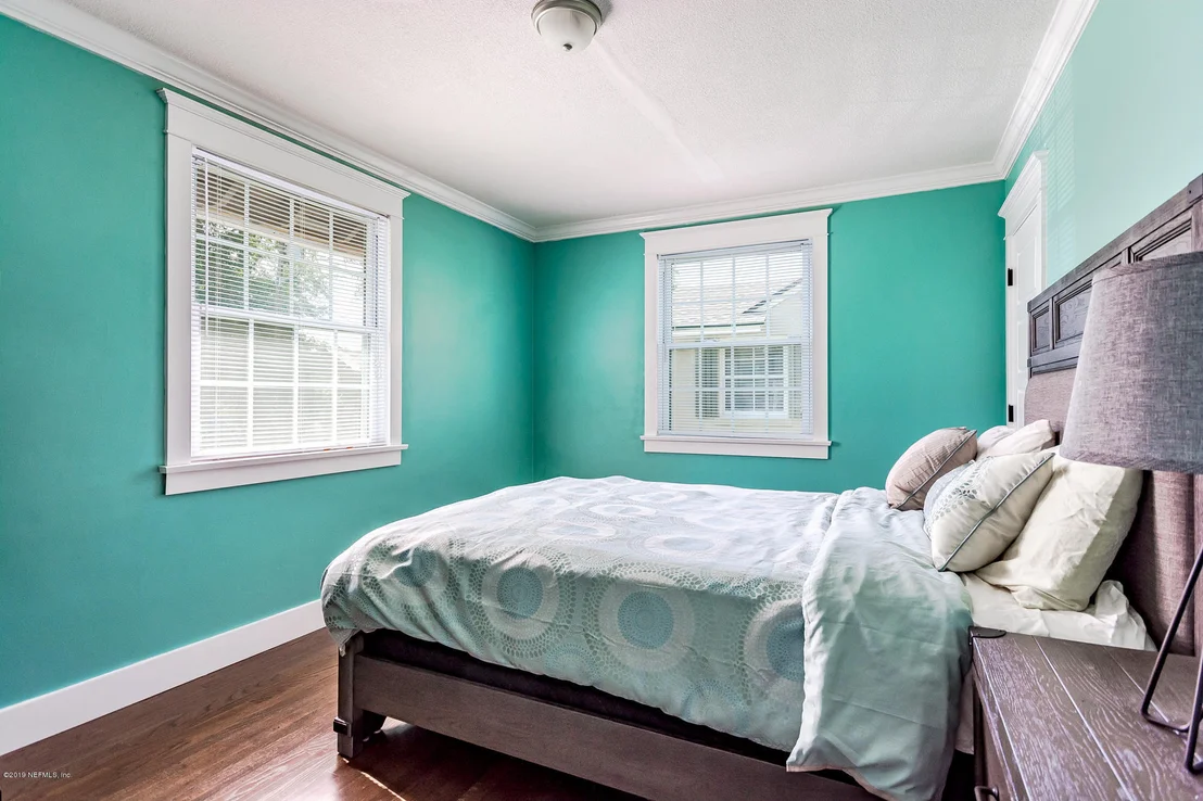 Photo of 2152 REDFERN Road