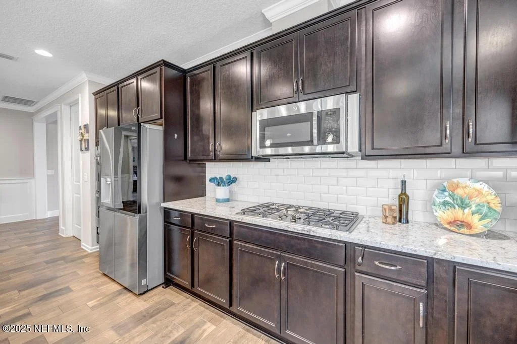 Photo of 139 EVENSHADE Way