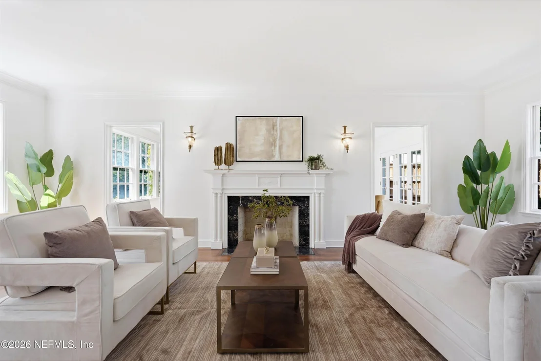 Photo of 959 MAPLE Lane