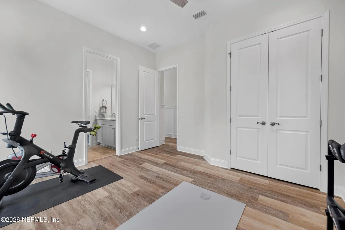 Photo of 11 FORESTVIEW Lane