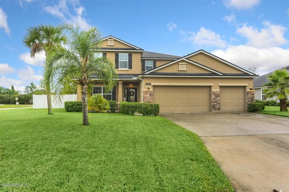 Photo of 301 N BELLAGIO Drive