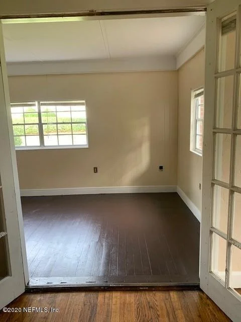 Photo of 303 MONROE Street