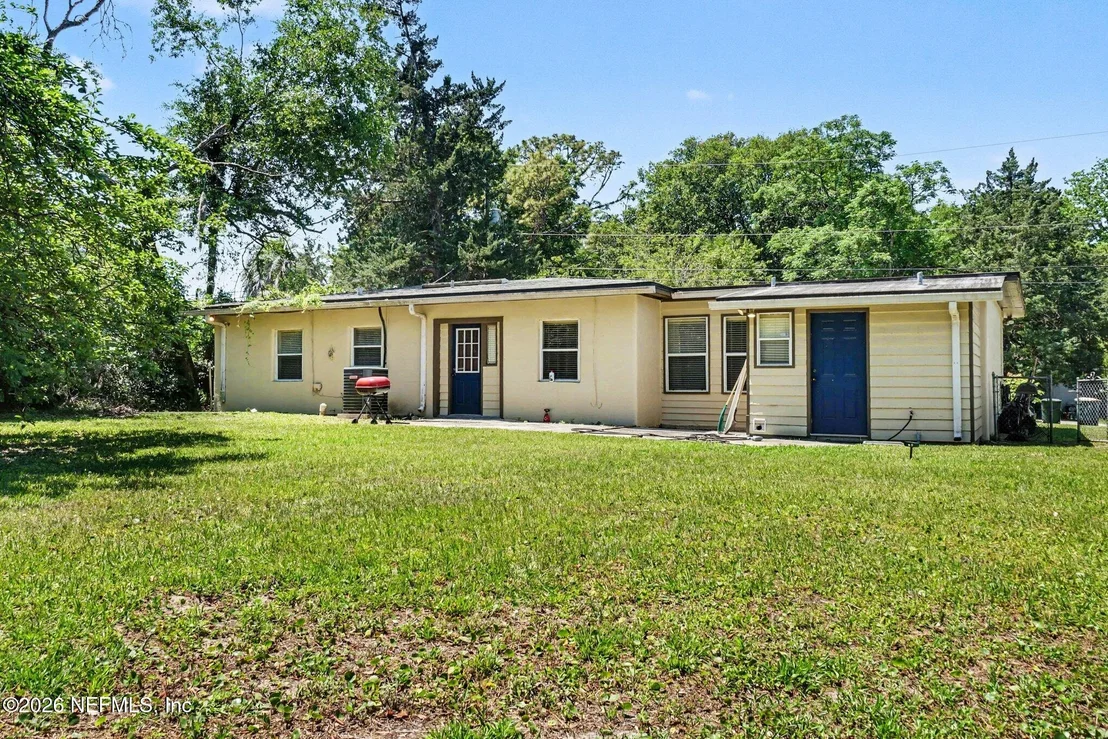 Photo of 527 OGLETHORPE Road