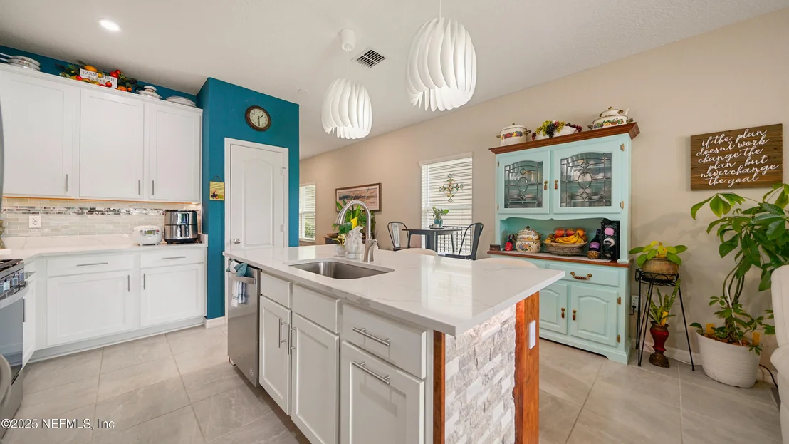 Photo of 122 BRYBAR Drive