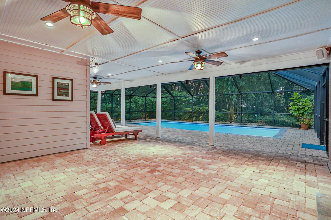 Photo of 6468 RIVER POINT Drive