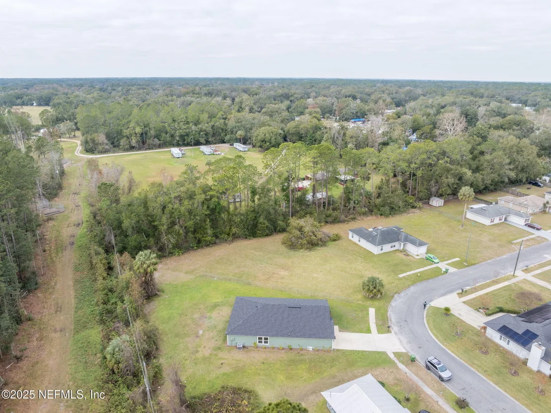 Photo of 613 OLEANDER Drive