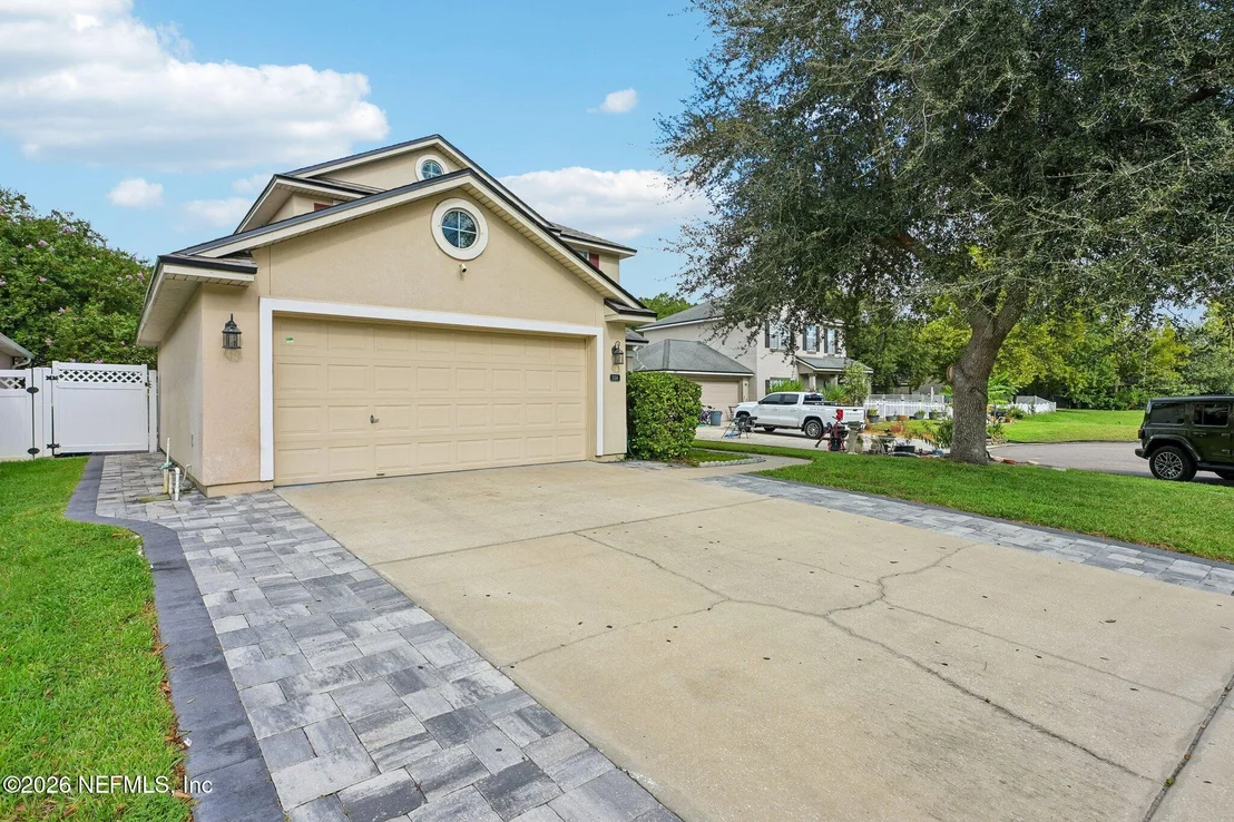 Photo of 558 ROSERUSH Lane