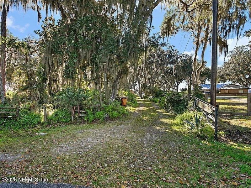 Photo of 8337 COLEE COVE Road