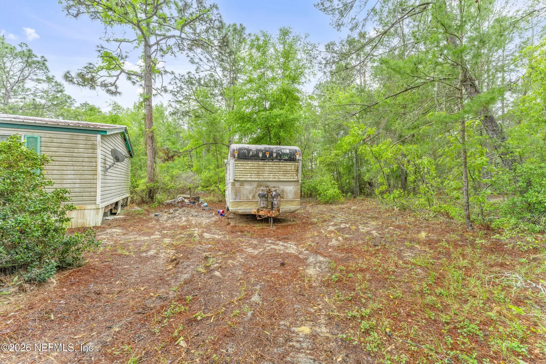 Photo of 1056 BELLAMY Road