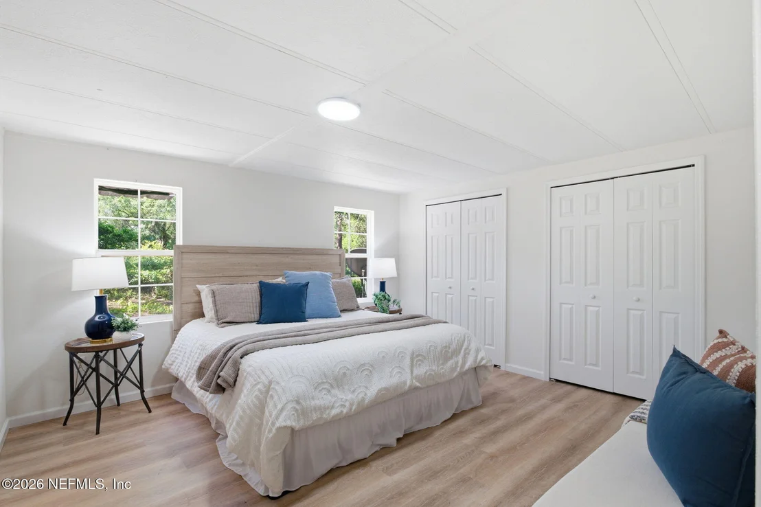 Photo of 8337 SINGLETON Place