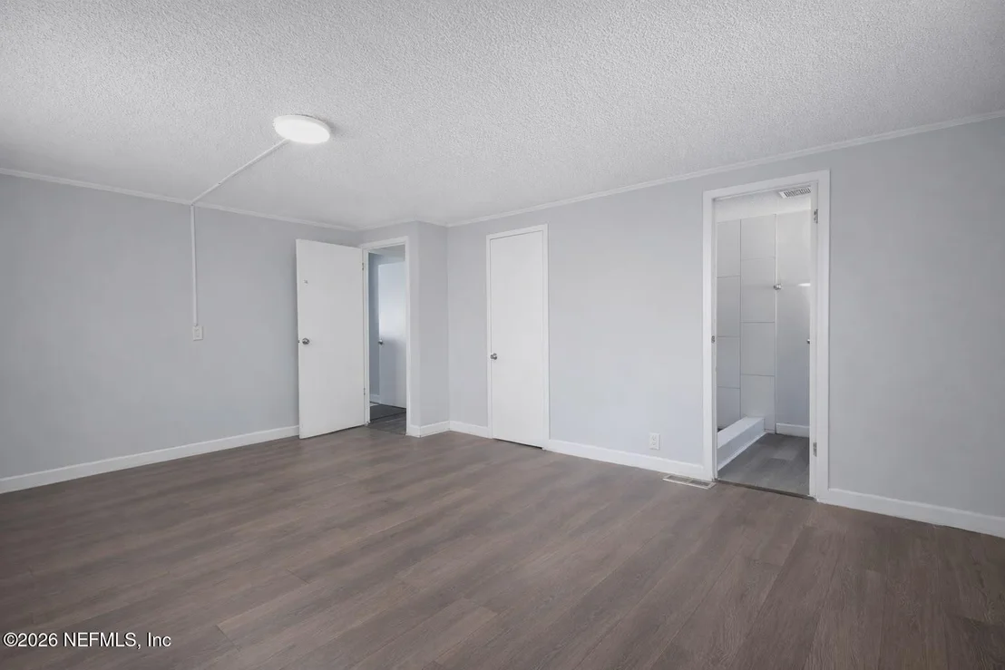 Photo of 1104 HARMONY Drive N