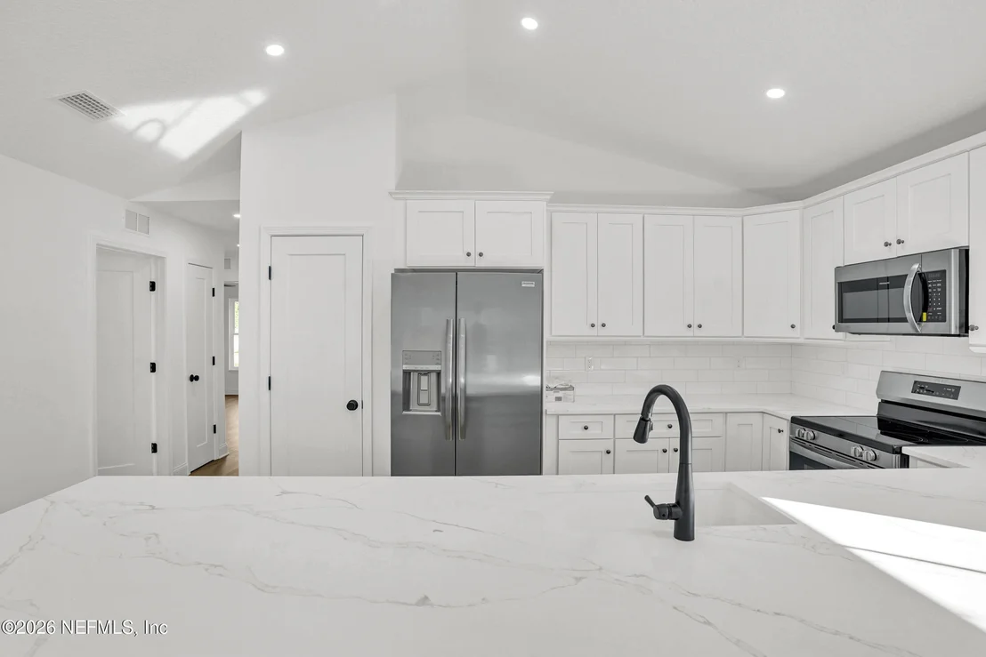 Photo of 217 NORTH Boulevard