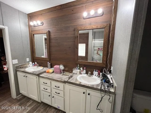 Photo of 118 LARIAT Drive