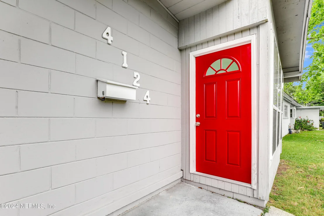 Photo of 4124 TYNDALE Drive