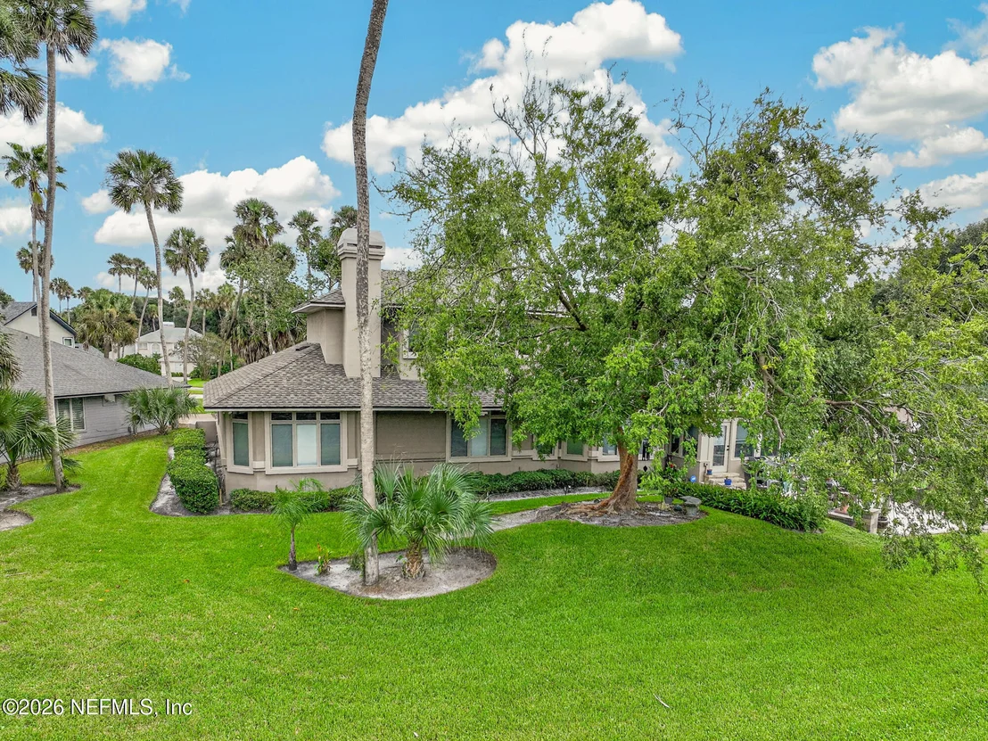 Photo of 2206 LAUGHING GULL Circle