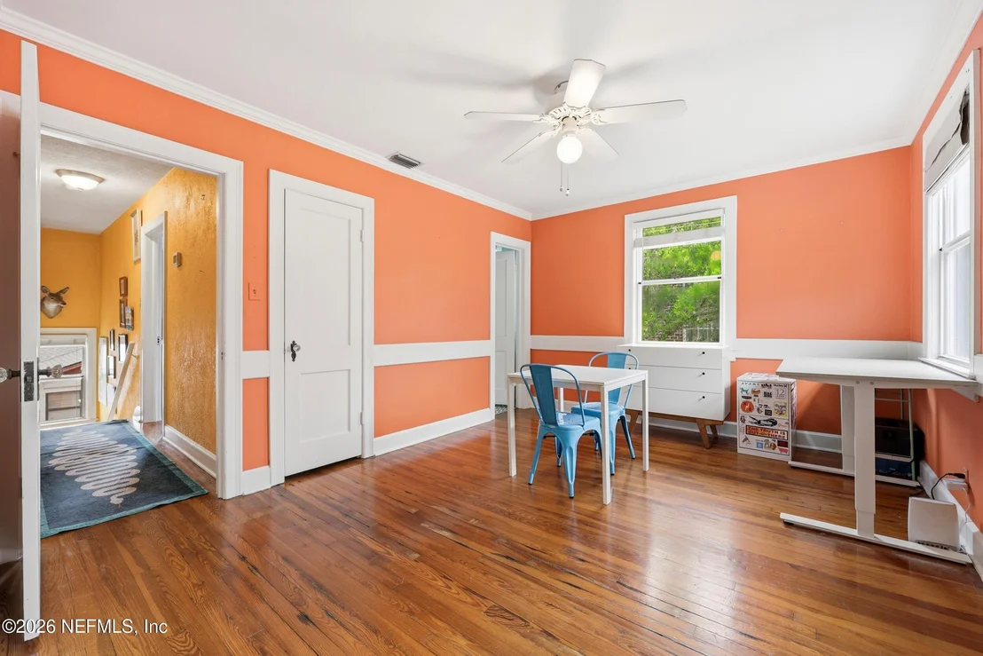 Photo of 525 2ND Street