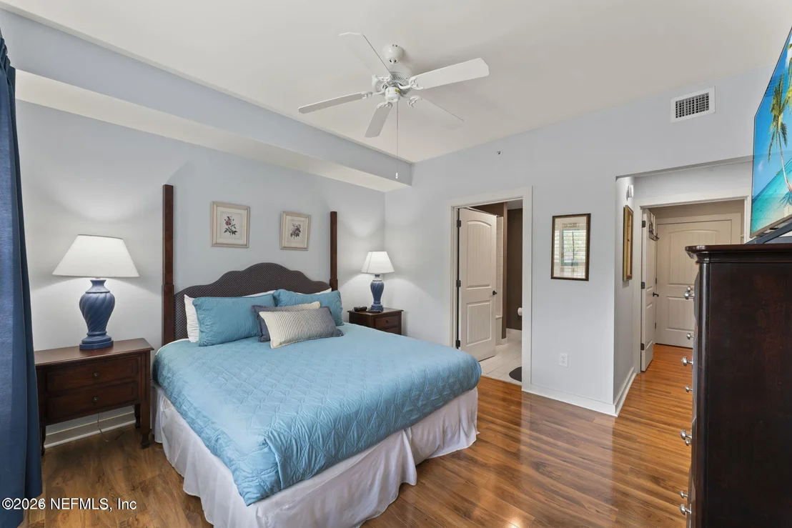 Photo of Unit 106 at 965 REGISTRY Boulevard