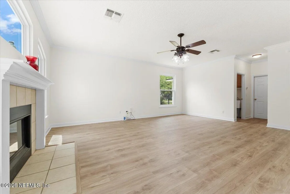 Photo of 1213 RIBBON Road