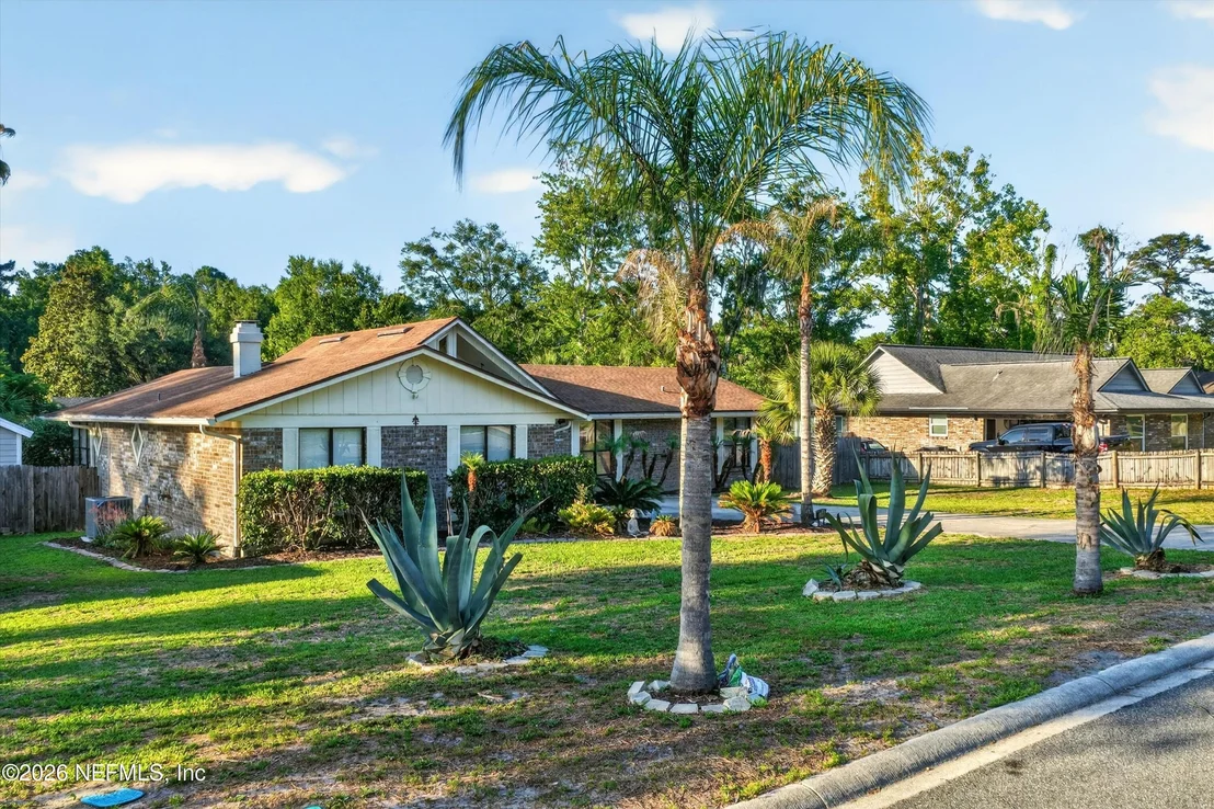 Photo of 2556 BOTTOMRIDGE Drive