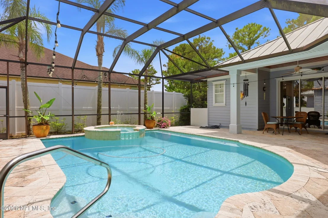 Photo of 286 VALE Drive