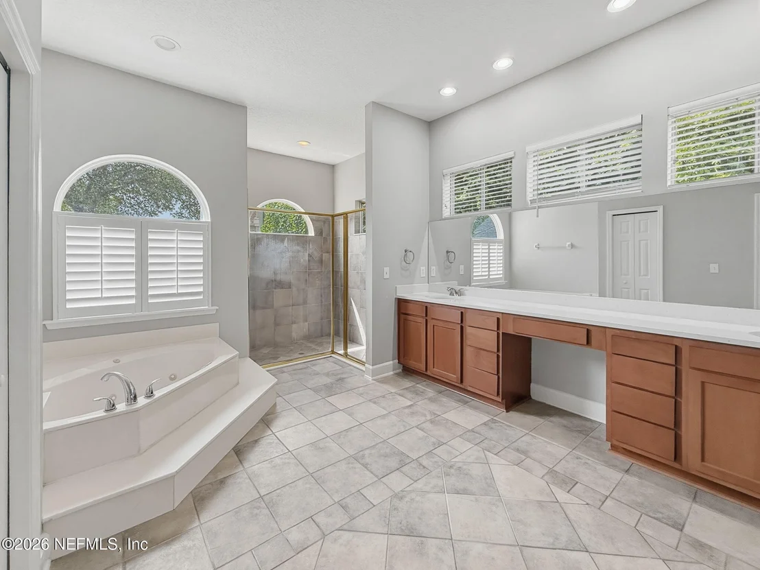Photo of 10973 HICKORY TRACE Lane