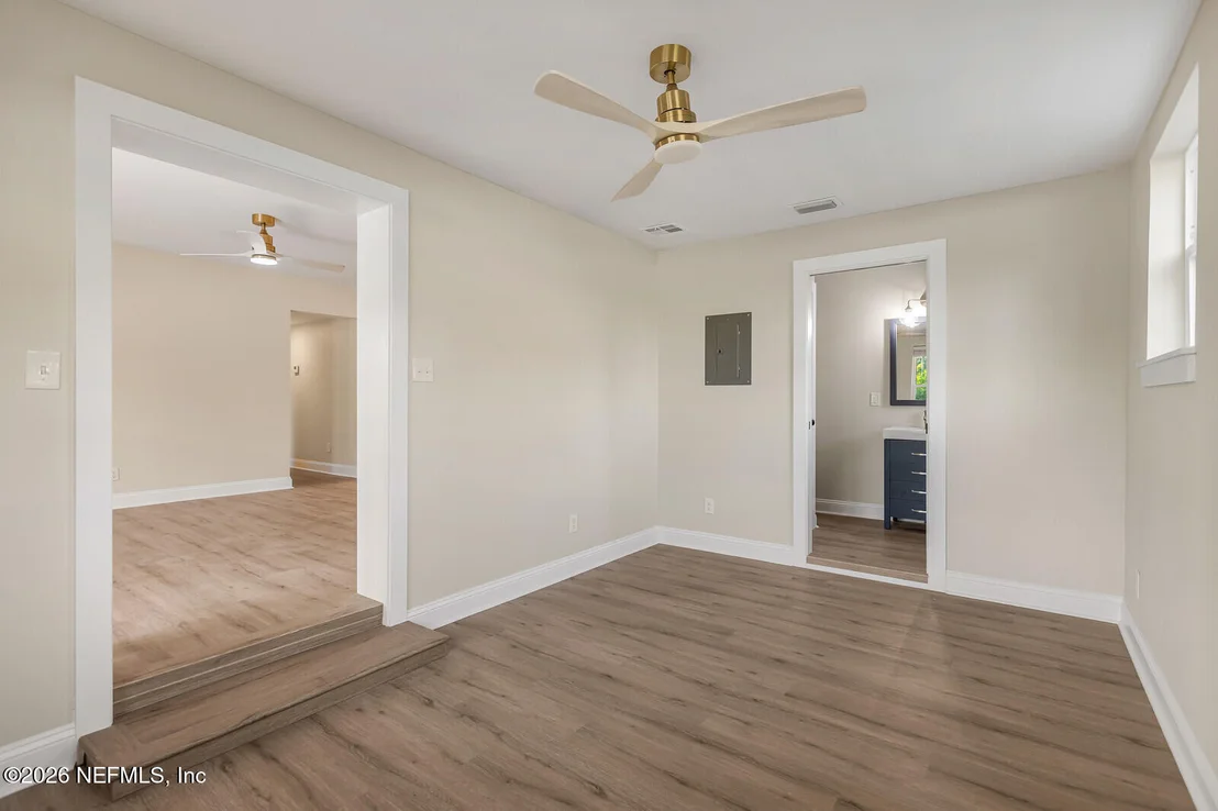 Photo of 2614 LEONID Road