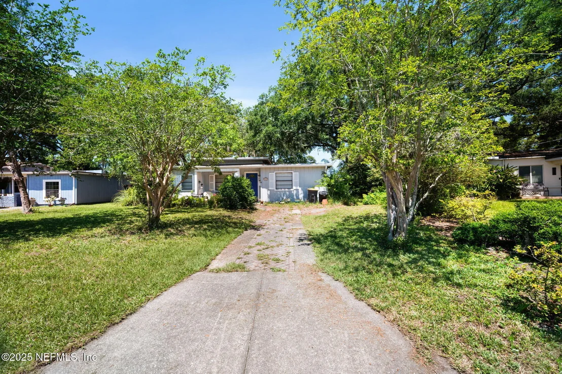 Photo of 6144 FORDHAM Circle W
